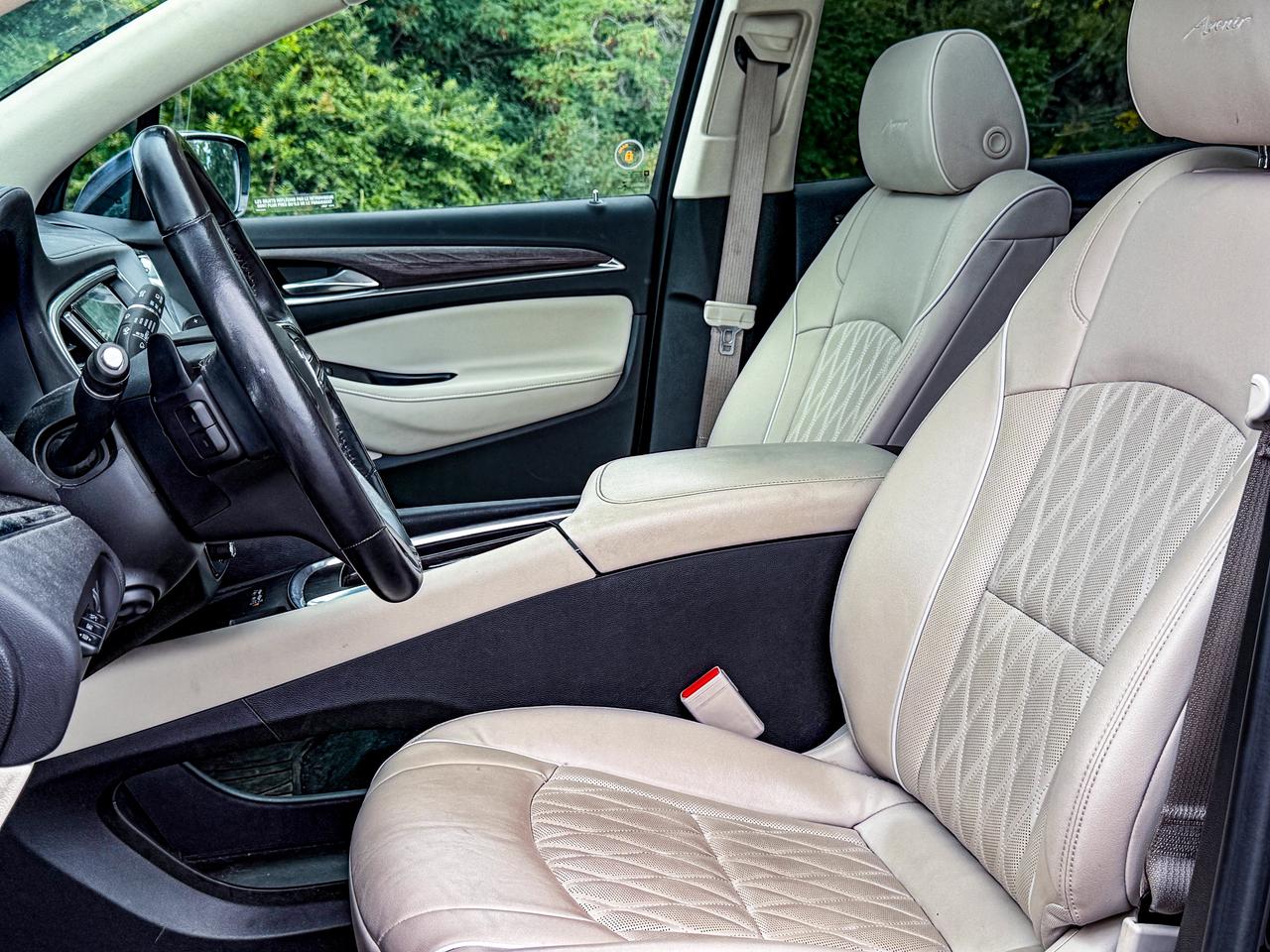 2022 Buick Enclave Avenir Photo