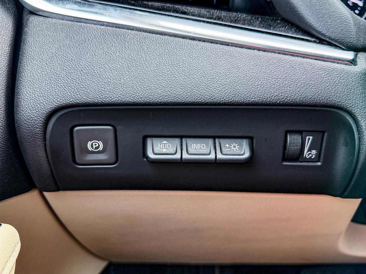 2022 Buick Enclave Avenir Photo