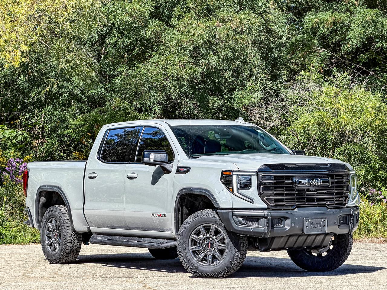 2024 GMC Sierra 1500 AT4X Photo