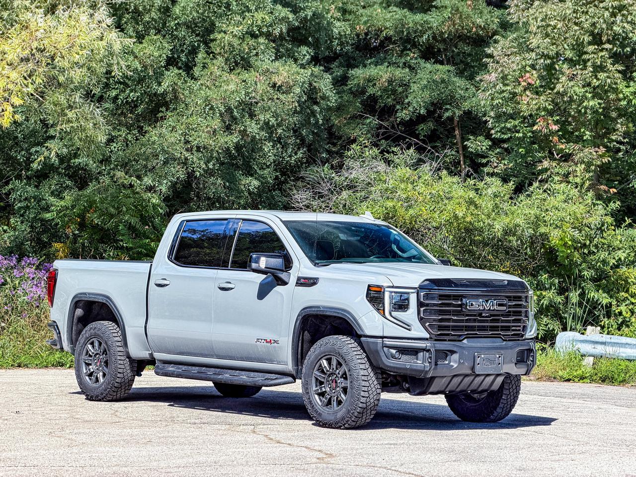 2024 GMC Sierra 1500 AT4X Photo