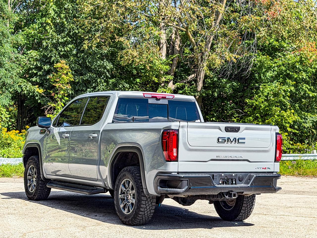 2024 GMC Sierra 1500 AT4X Photo