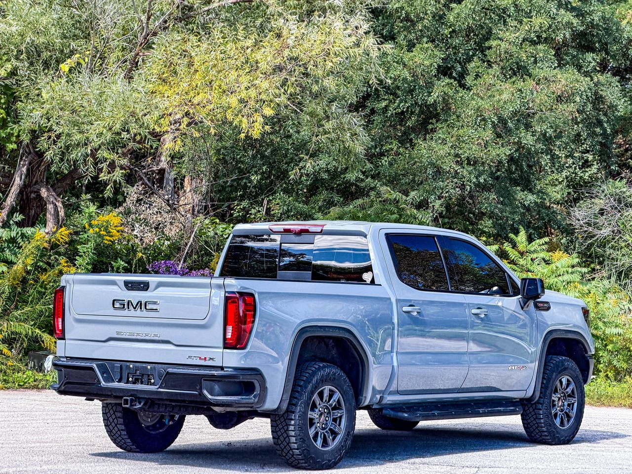 2024 GMC Sierra 1500 AT4X Photo