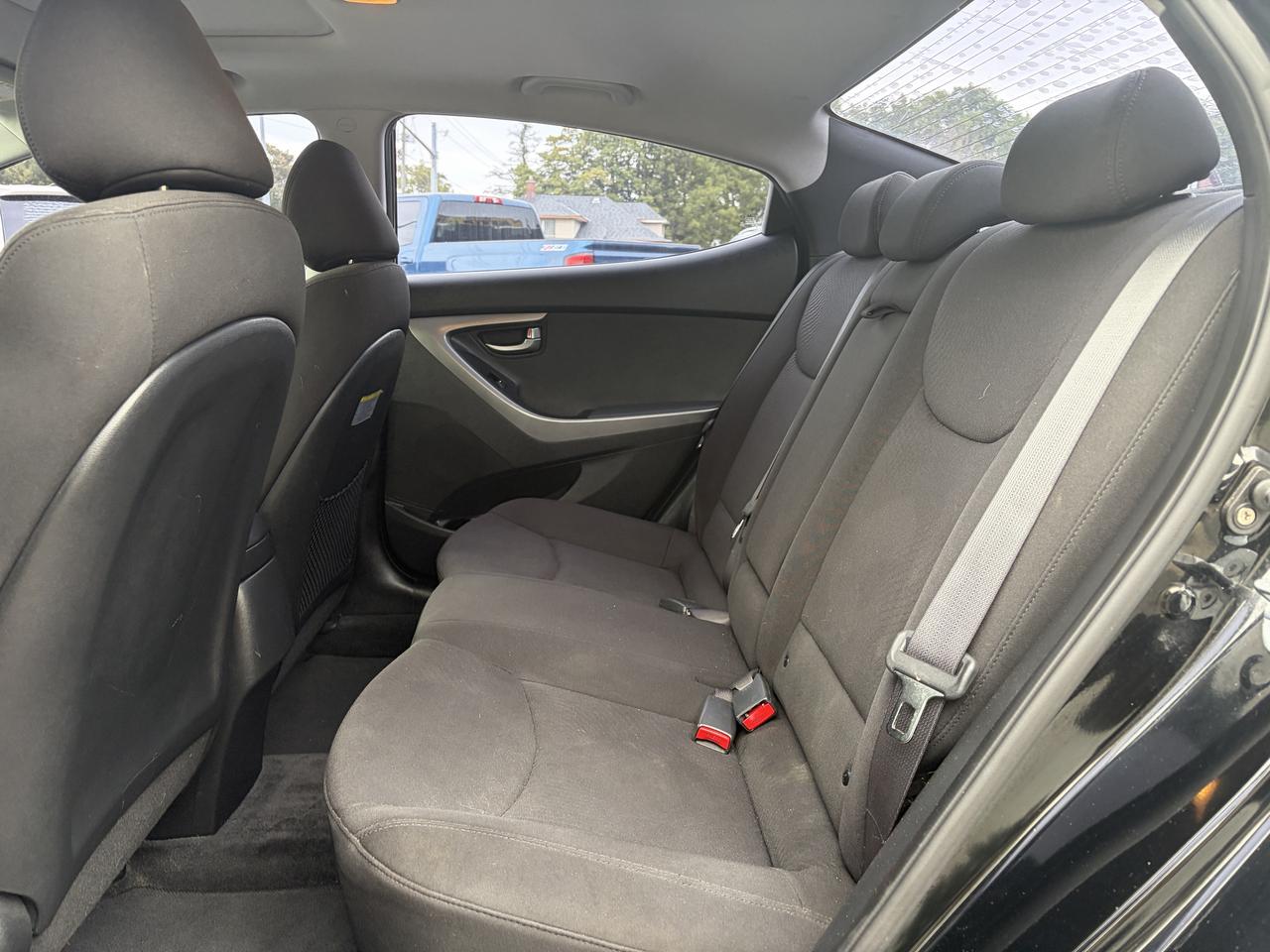2016 Hyundai Elantra Sport Appearance-Low Km-Sunroof-Clean Carfax Photo