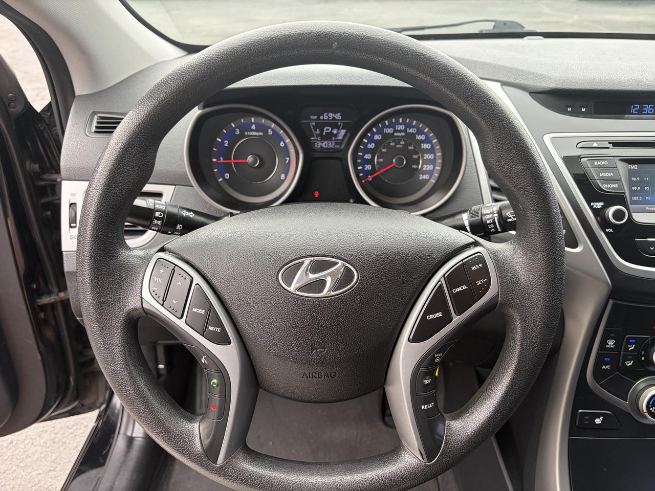 2016 Hyundai Elantra Sport Appearance-Low Km-Sunroof-Clean Carfax Photo