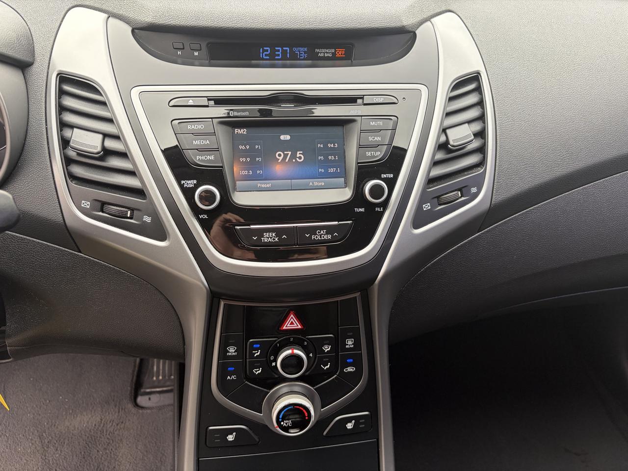 2016 Hyundai Elantra Sport Appearance-Low Km-Sunroof-Clean Carfax Photo