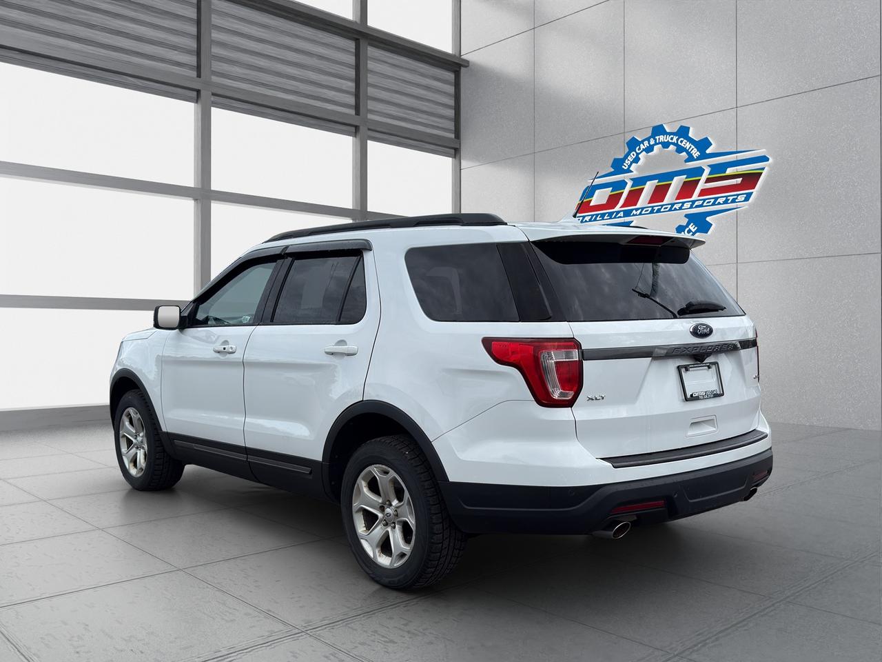 2019 Ford Explorer XLT 4WD Photo