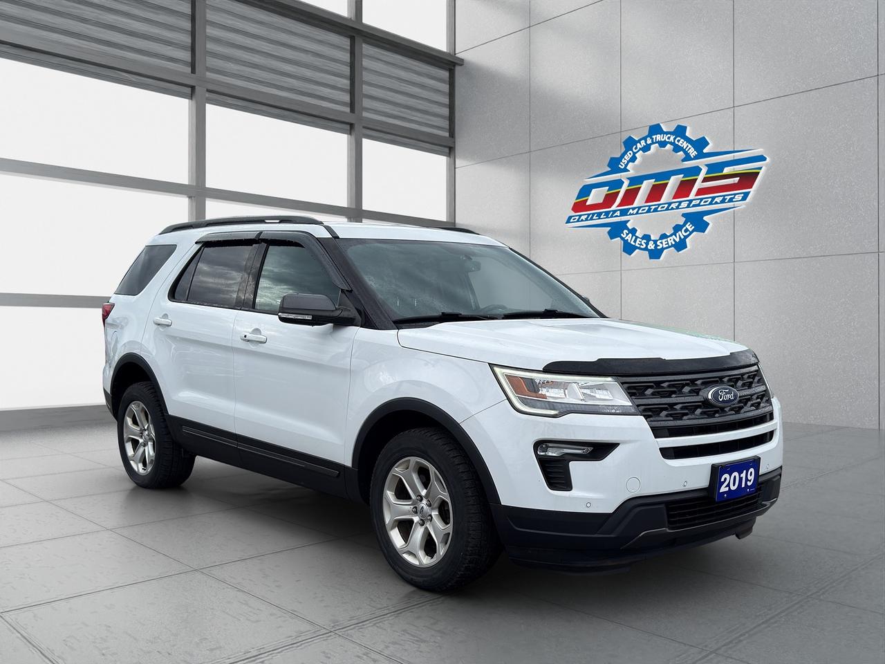 2019 Ford Explorer XLT 4WD Photo
