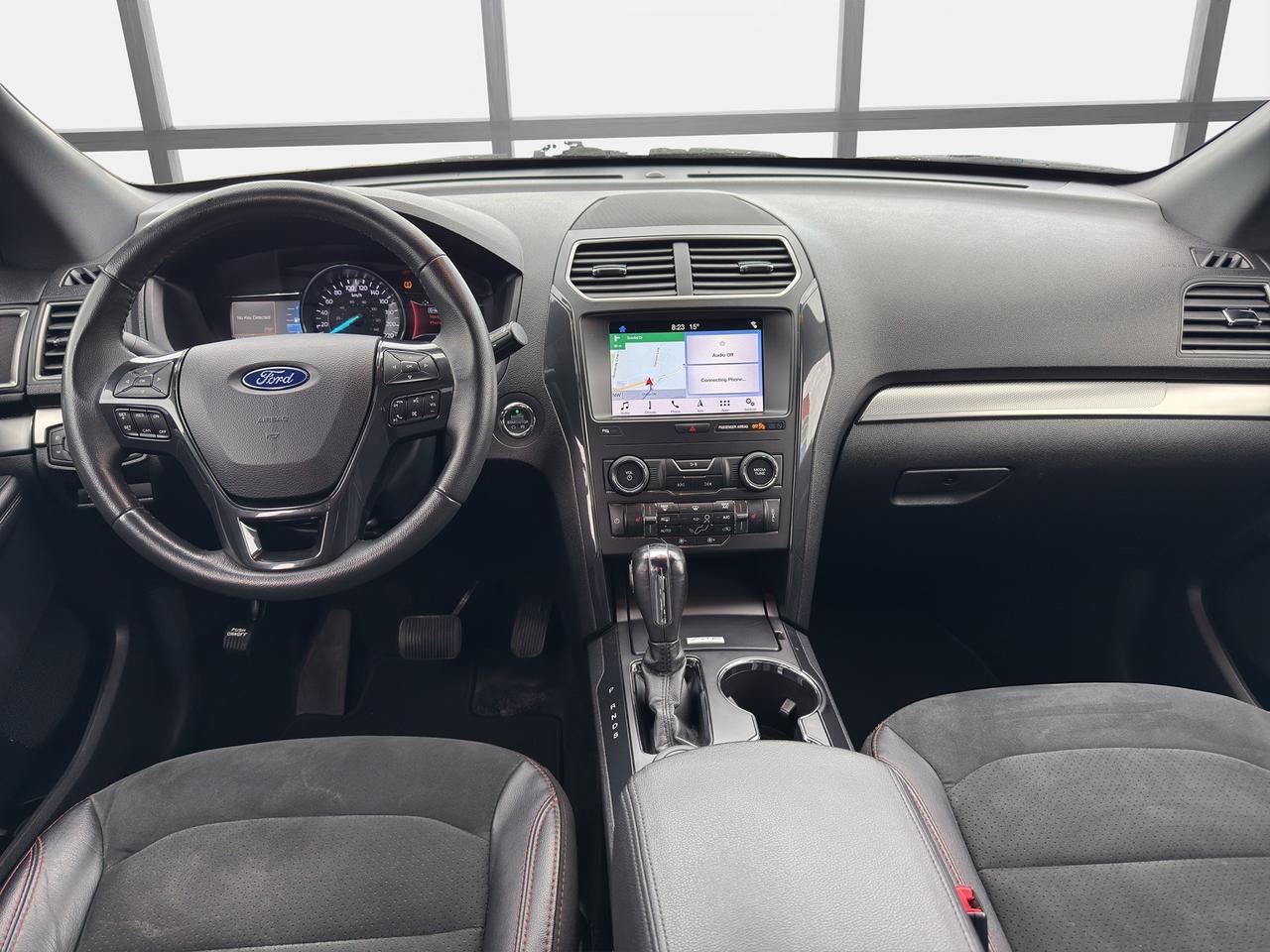 2019 Ford Explorer XLT 4WD Photo