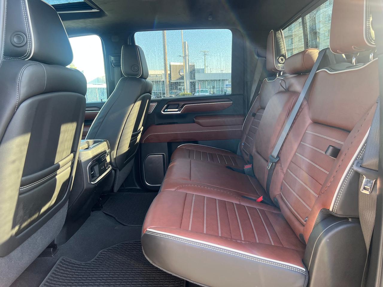 2026 GMC Sierra 3500 Denali ULTIMATE Photo