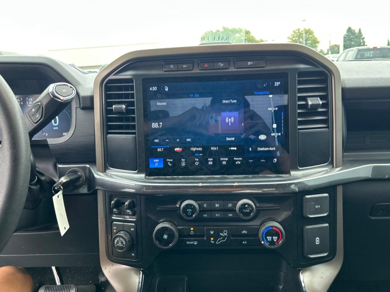2024 Ford F-150 STX 4WD SuperCrew 5.5' Box Photo