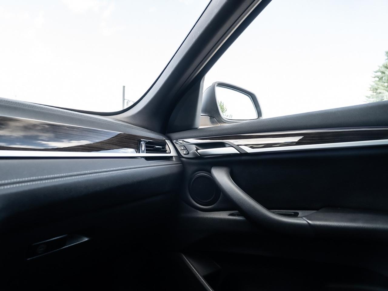 2020 BMW X1 xDrive28i Photo36