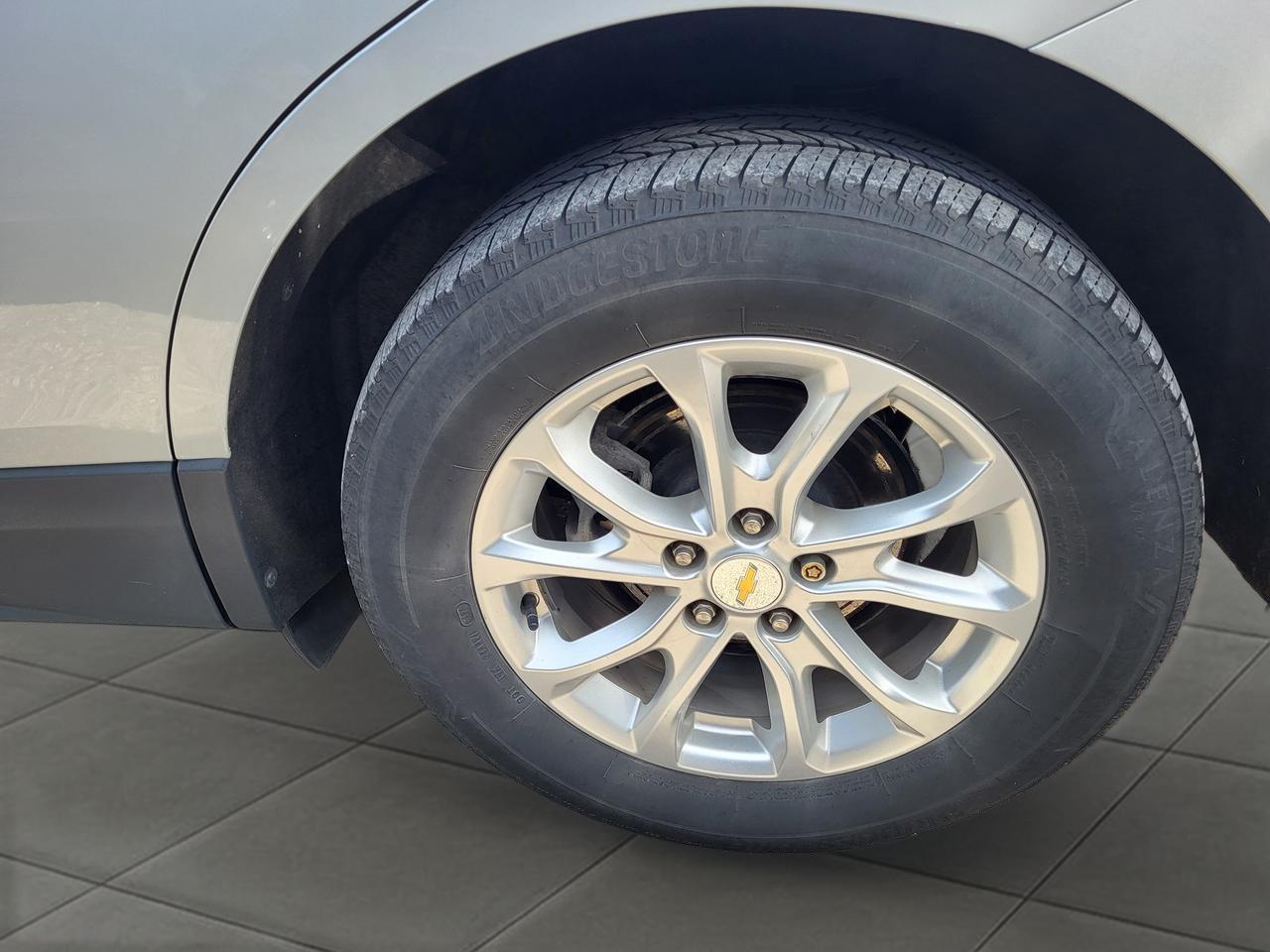 2021 Chevrolet Equinox LT Photo