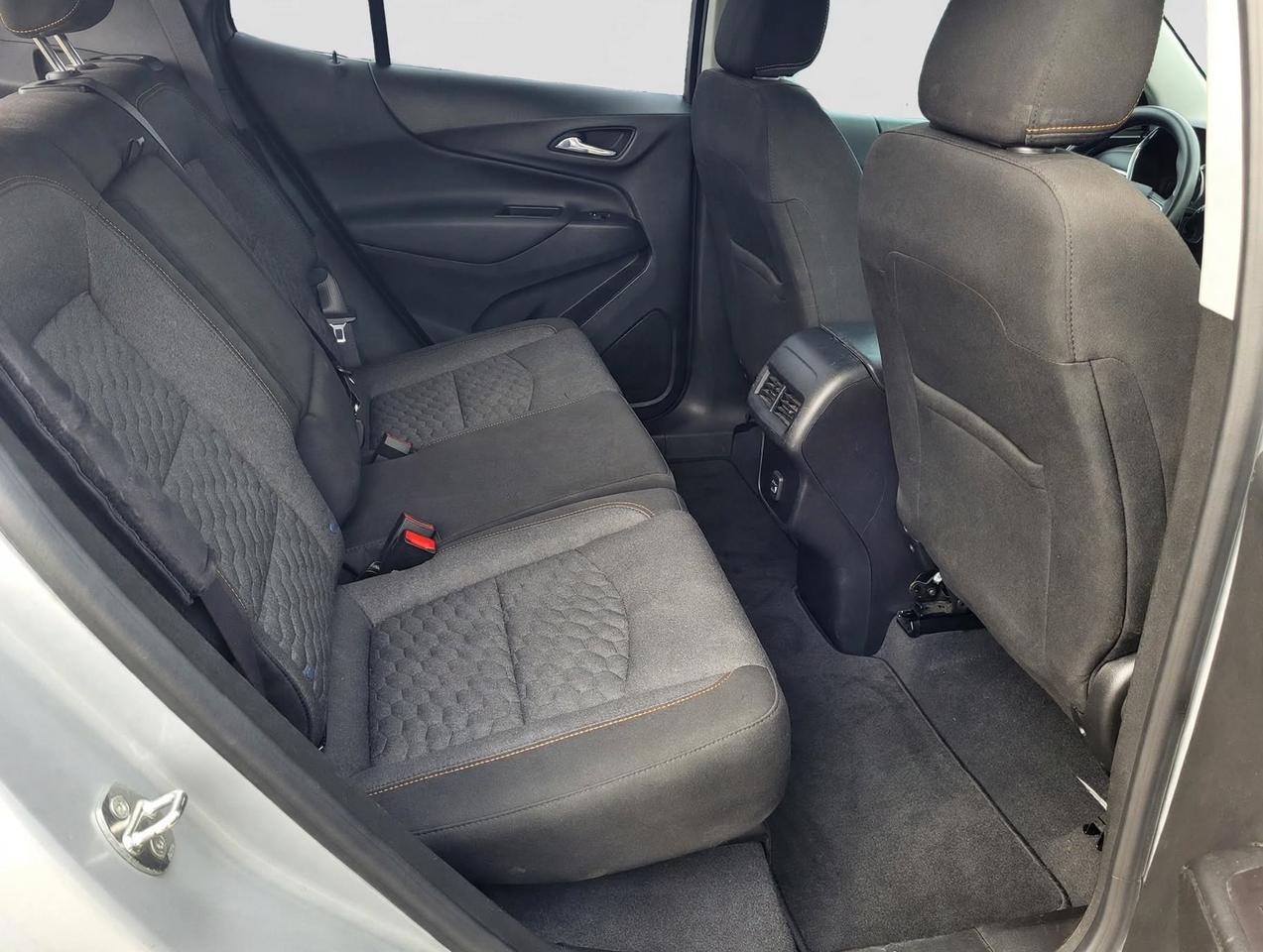 2021 Chevrolet Equinox LT Photo