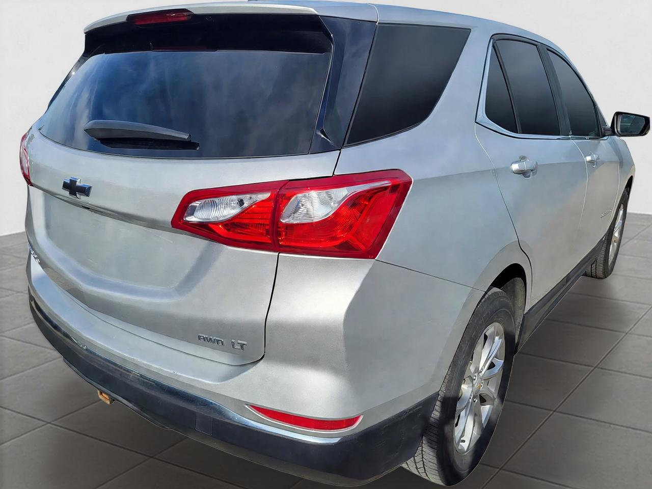 2021 Chevrolet Equinox LT Photo