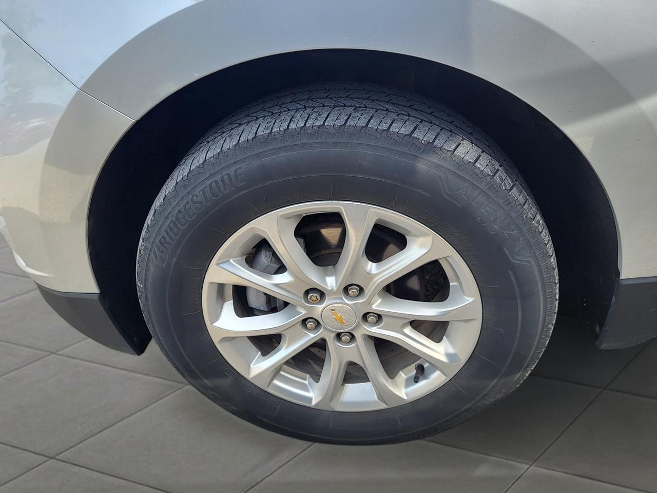 2021 Chevrolet Equinox LT Photo