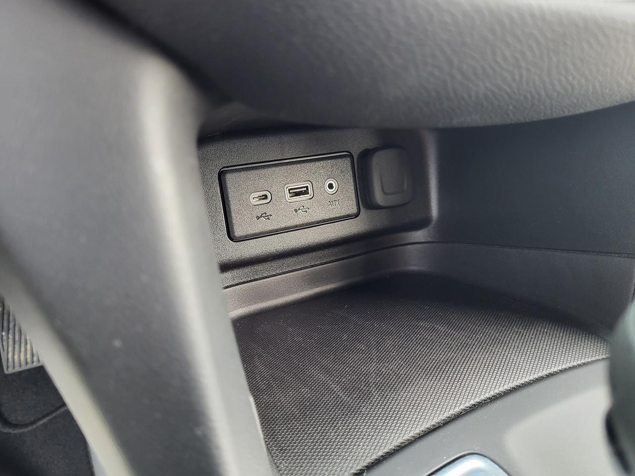 2021 Chevrolet Equinox LT Photo