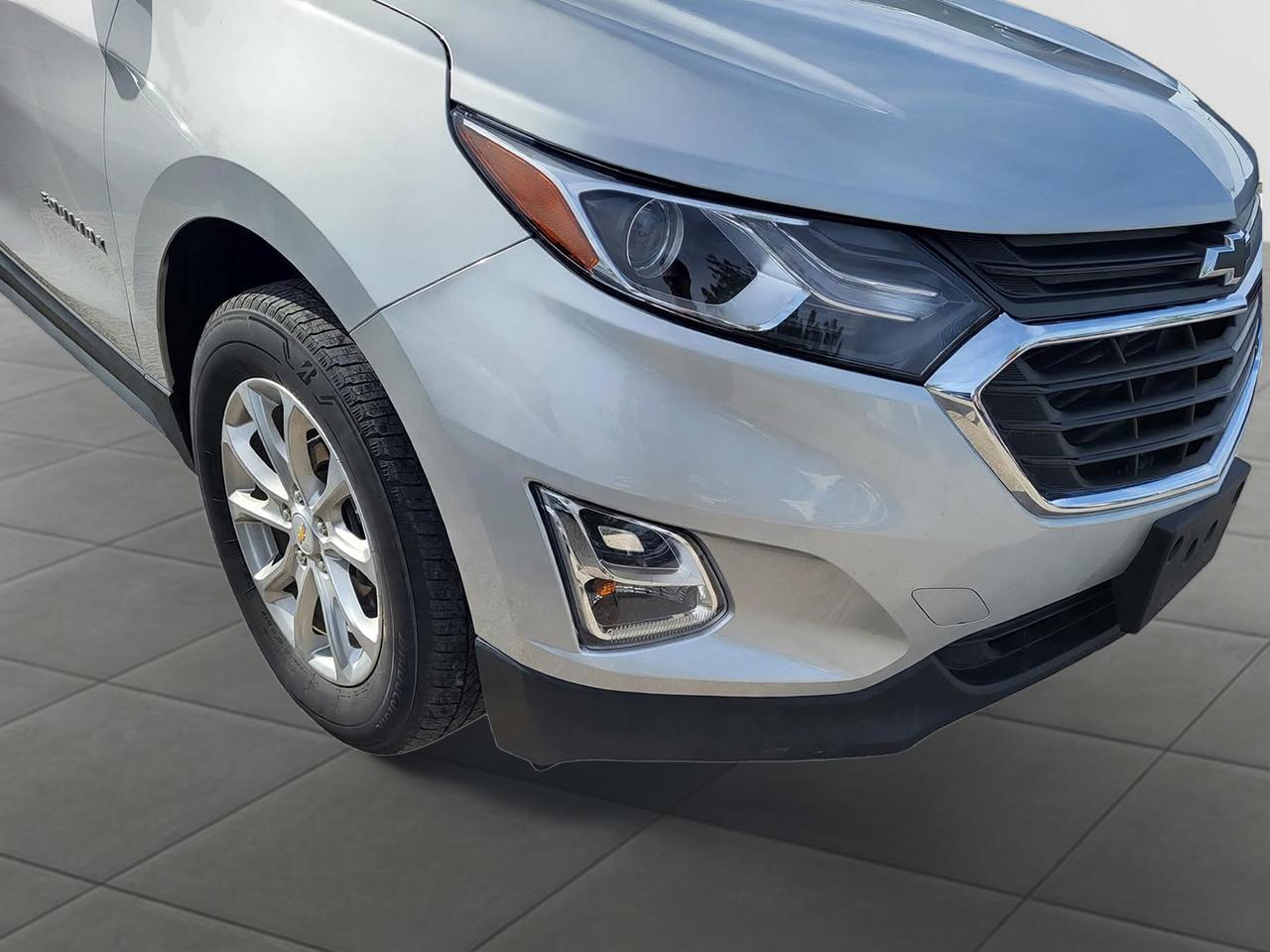 2021 Chevrolet Equinox LT Photo3