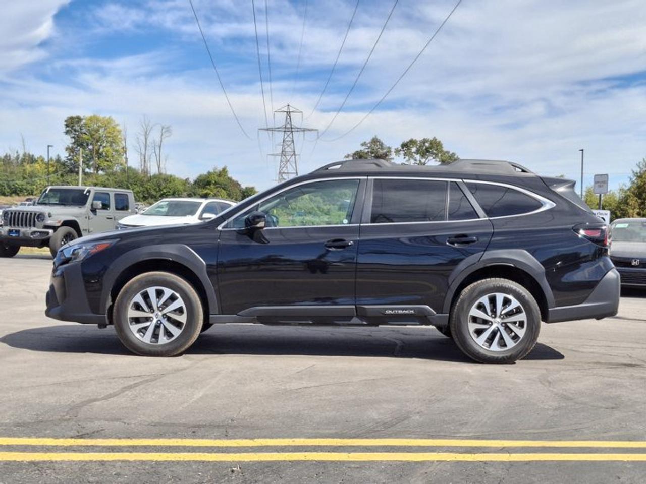 2025 Subaru Outback Touring AWD | Sunroof | Power Seat | Heated Wheel + Seats | Adaptive Cruise | Rear Camera and More ! Photo1