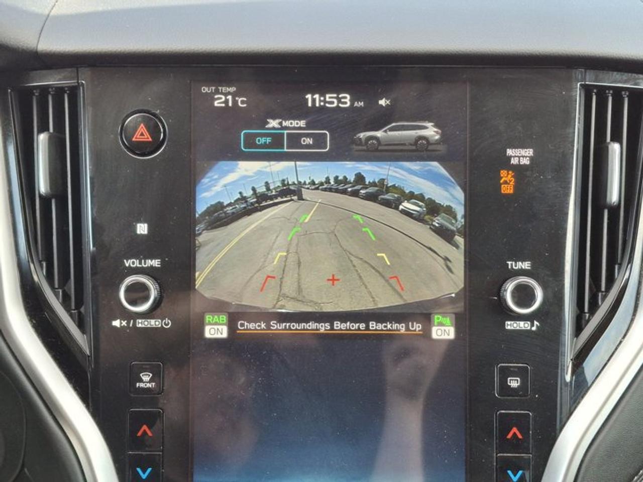 2025 Subaru Outback Touring AWD | Sunroof | Power Seat | Heated Wheel + Seats | Adaptive Cruise | Rear Camera and More ! Photo