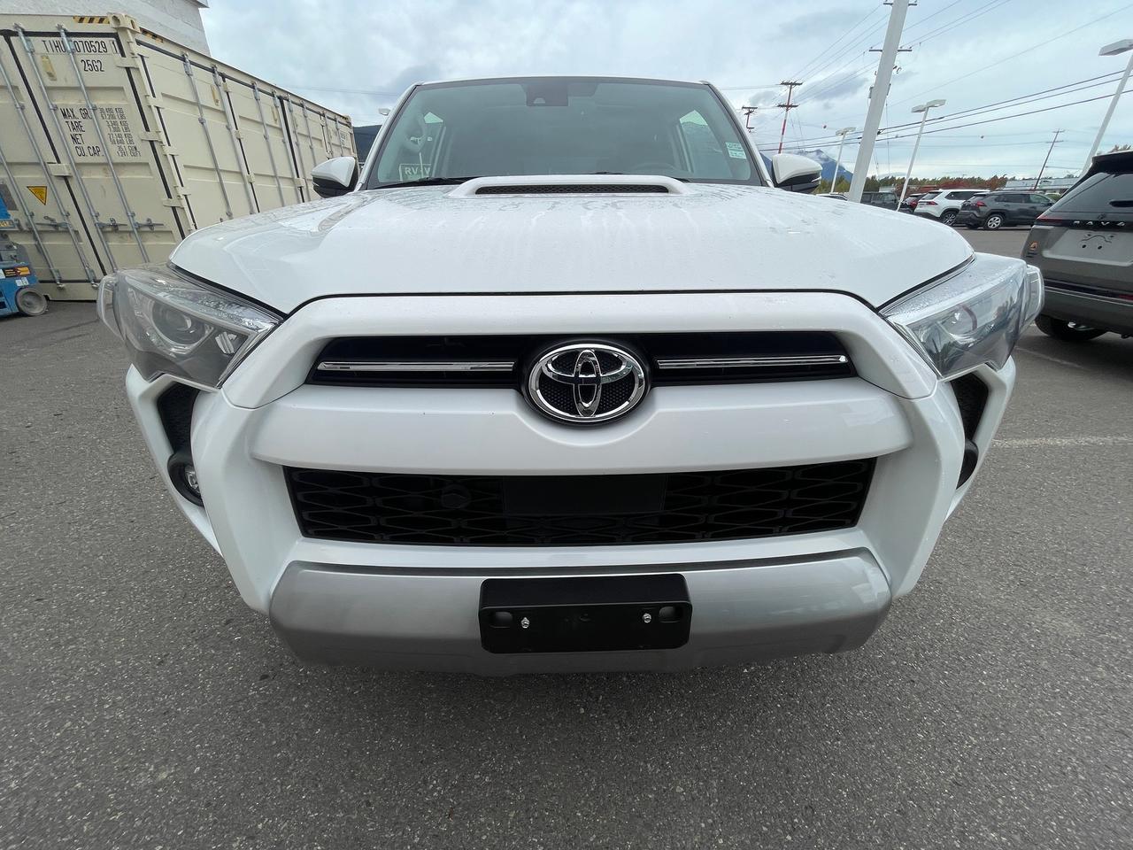 2021 Toyota 4Runner  Photo4
