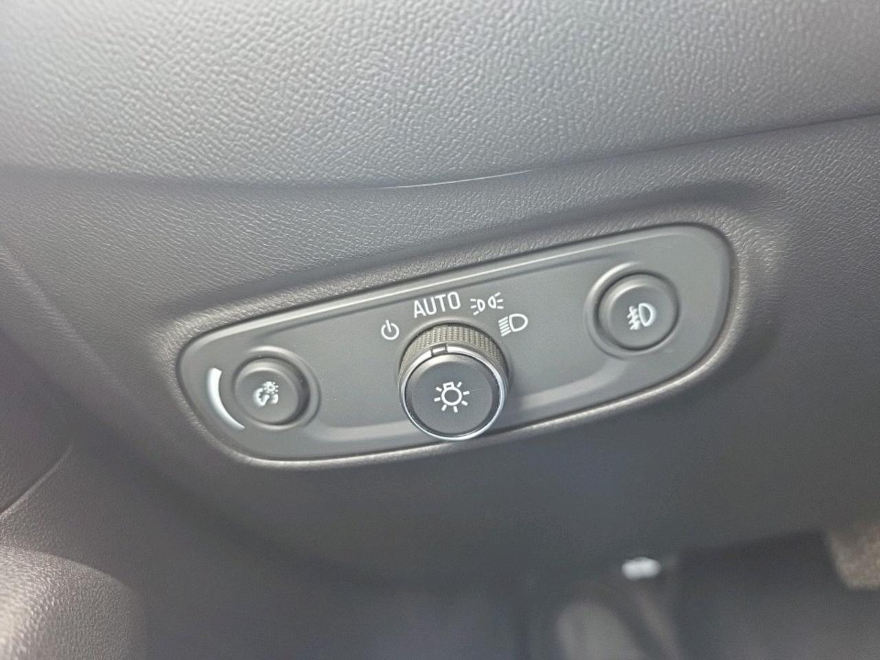 2020 Chevrolet Equinox LT AWD Photo