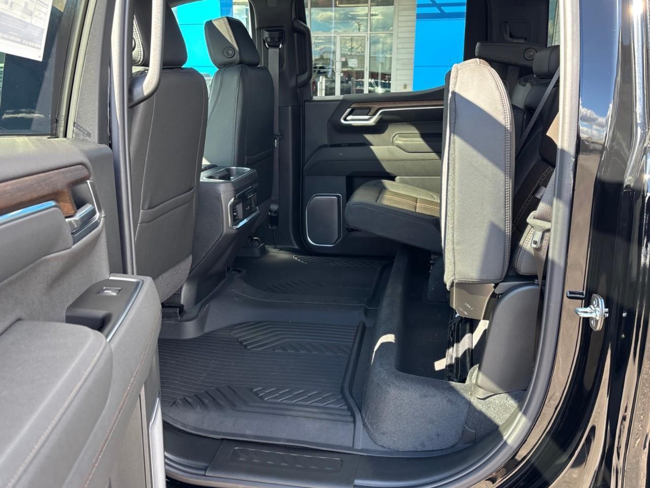 2026 Chevrolet Silverado 1500 High Country New 5 Passenger Diesel Powered Crew Cab 4X4 Truck with a Power Sunroof, Heated and Ventilated Front Seats, Heated Second Row Outboard Seats, Heated Steering Wheel, Adaptive Cruise Control, Power Retra Photo