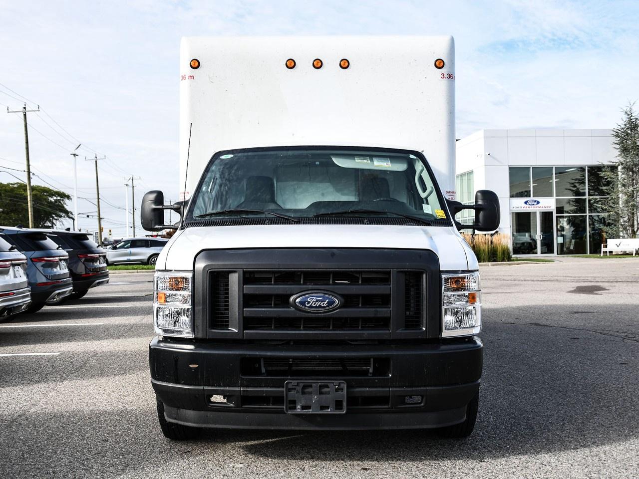 2025 Ford E-Series Cutaway E-450 DRW 158" WB Photo