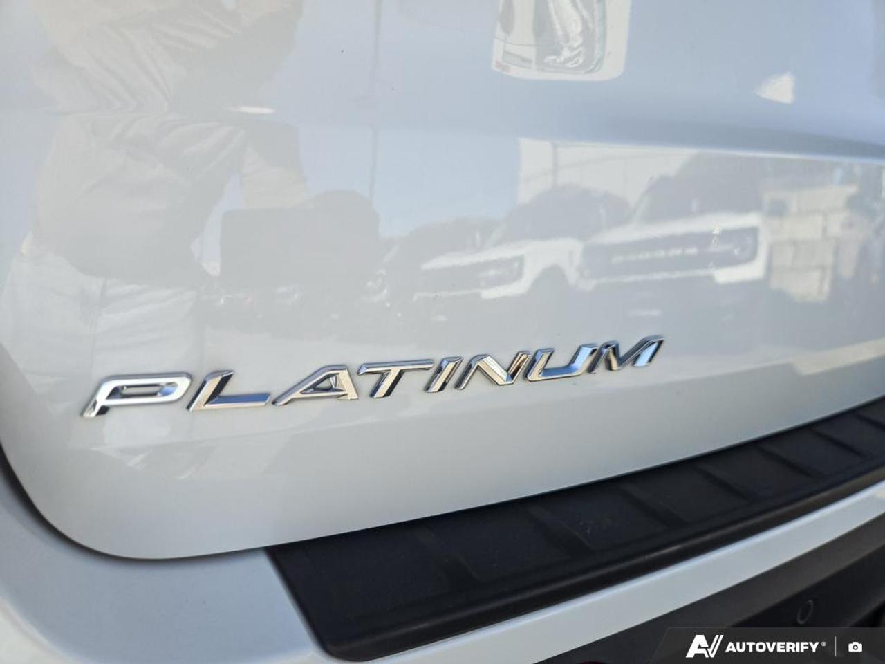 2026 Ford Explorer Platinum 5.59% AVAILABLE! | PREMIUM LUXURY | ONE OWNER Photo