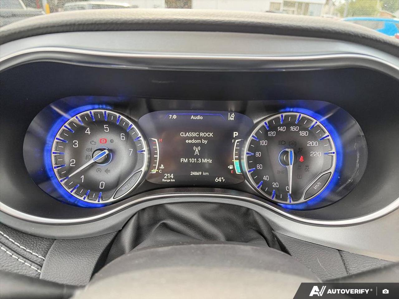2026 Chrysler Pacifica Limited POWER MOONROOF | POWER LIFTGATE Photo