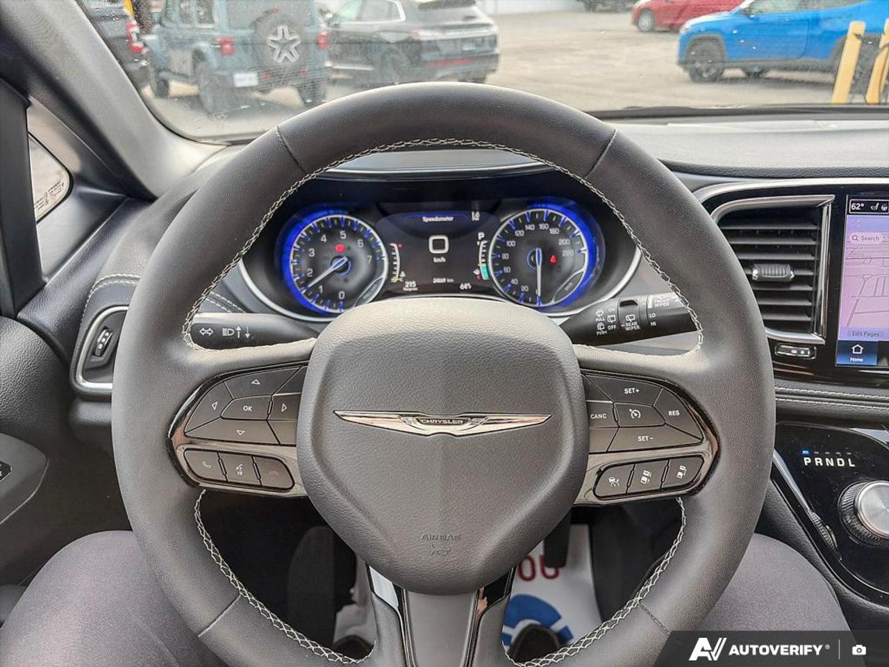 2026 Chrysler Pacifica Limited POWER MOONROOF | POWER LIFTGATE Photo