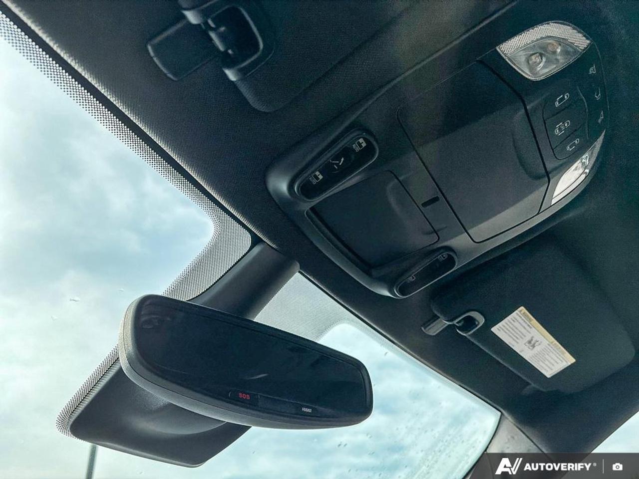 2026 Chrysler Pacifica Limited POWER MOONROOF | POWER LIFTGATE Photo