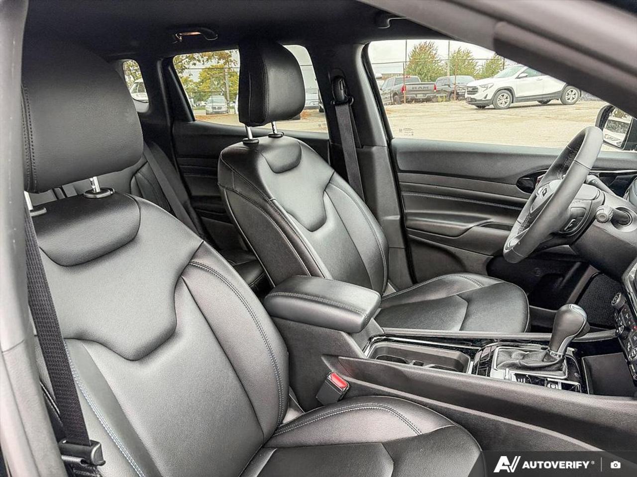 2026 Jeep Compass Limited HEATED SEATS & STEERING WHEEL Photo