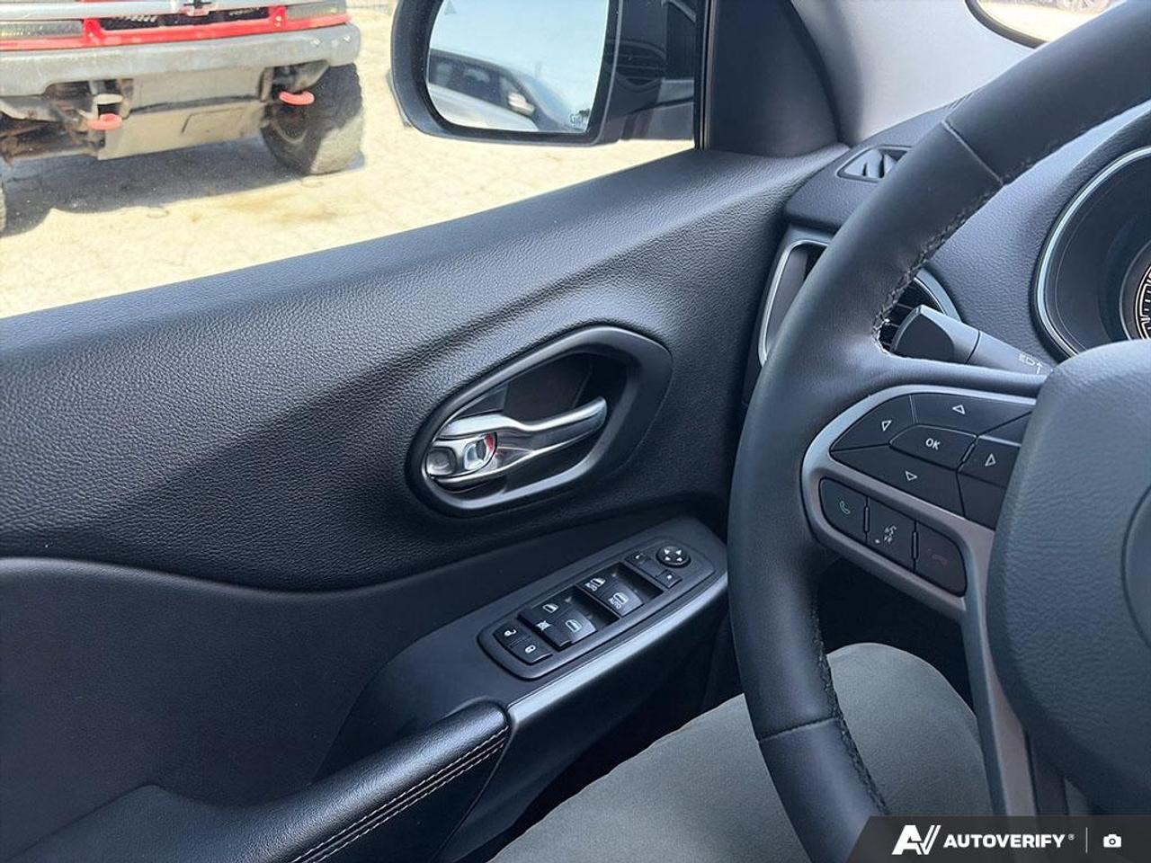 2022 Jeep Cherokee North POWER DRIVER SEAT | POWER LIFTGATE Photo
