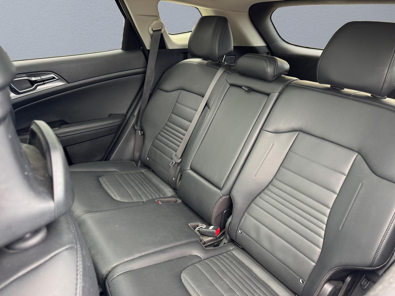 2023 Kia Sportage EX Premium AWD w/Black Interior Photo