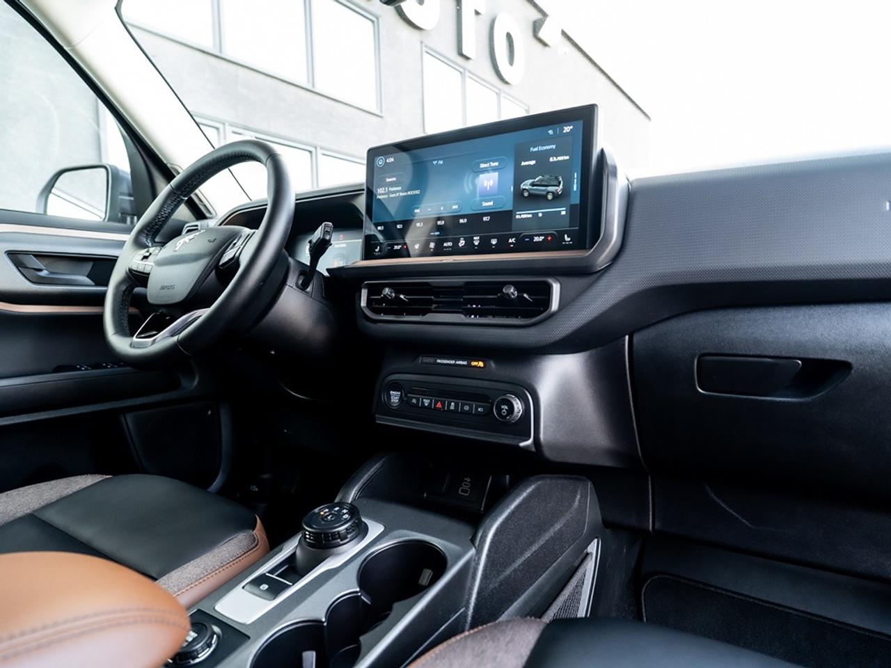 2026 Ford Bronco Sport Outer Banks 4x4 ONLY 18,417 KMS Photo41