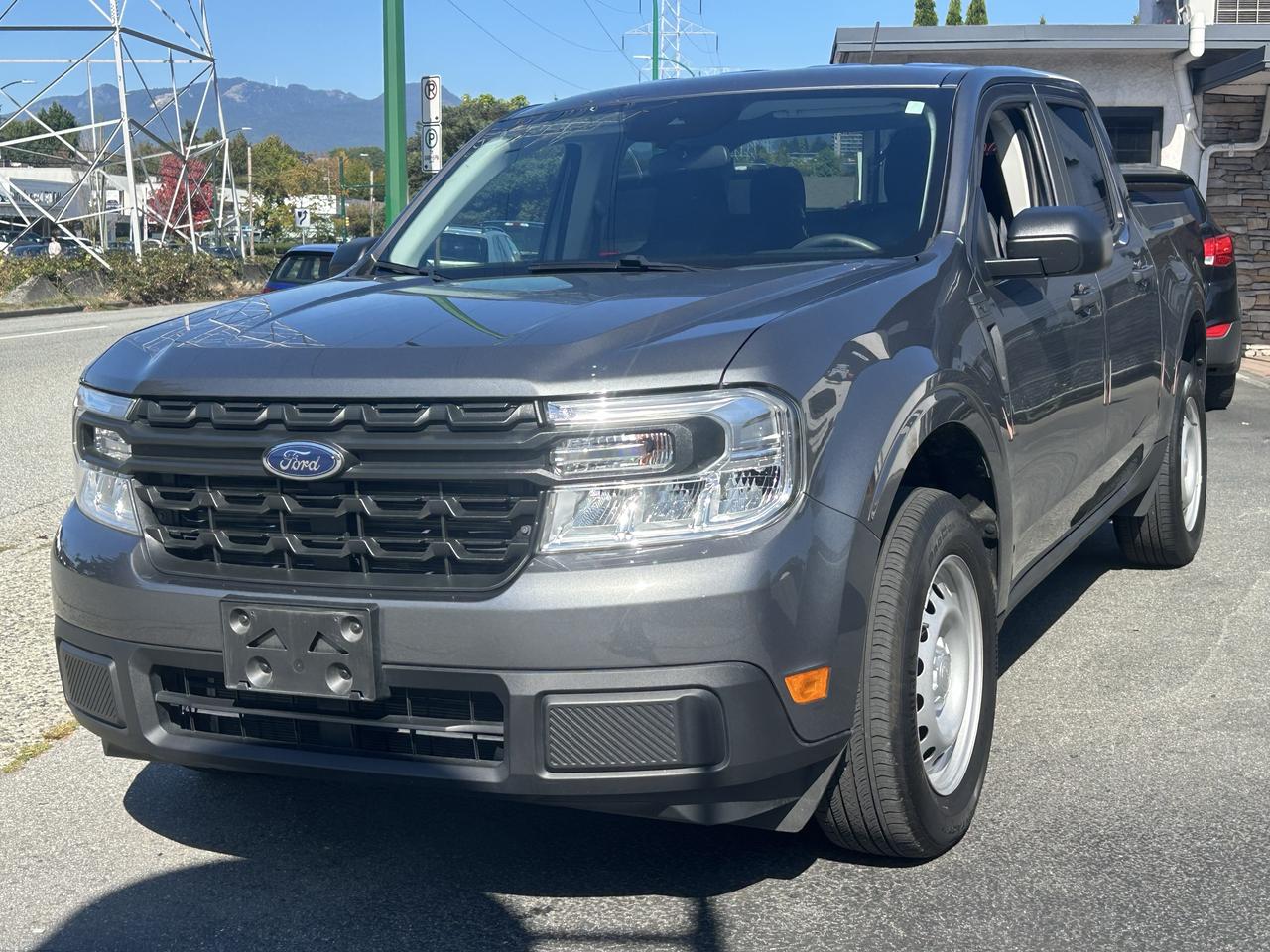 2024 Ford Maverick XL Photo