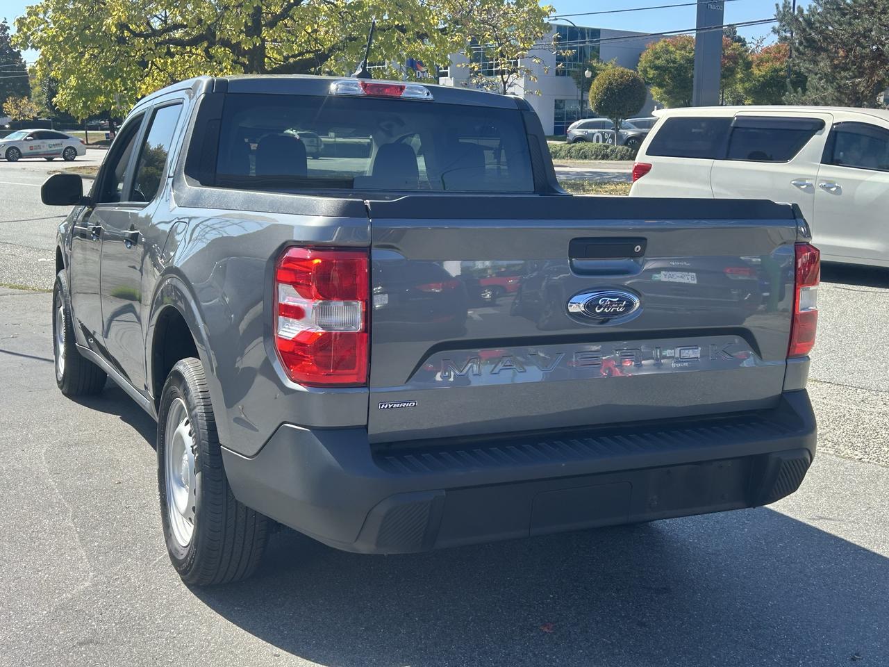 2024 Ford Maverick XL - Photo #4