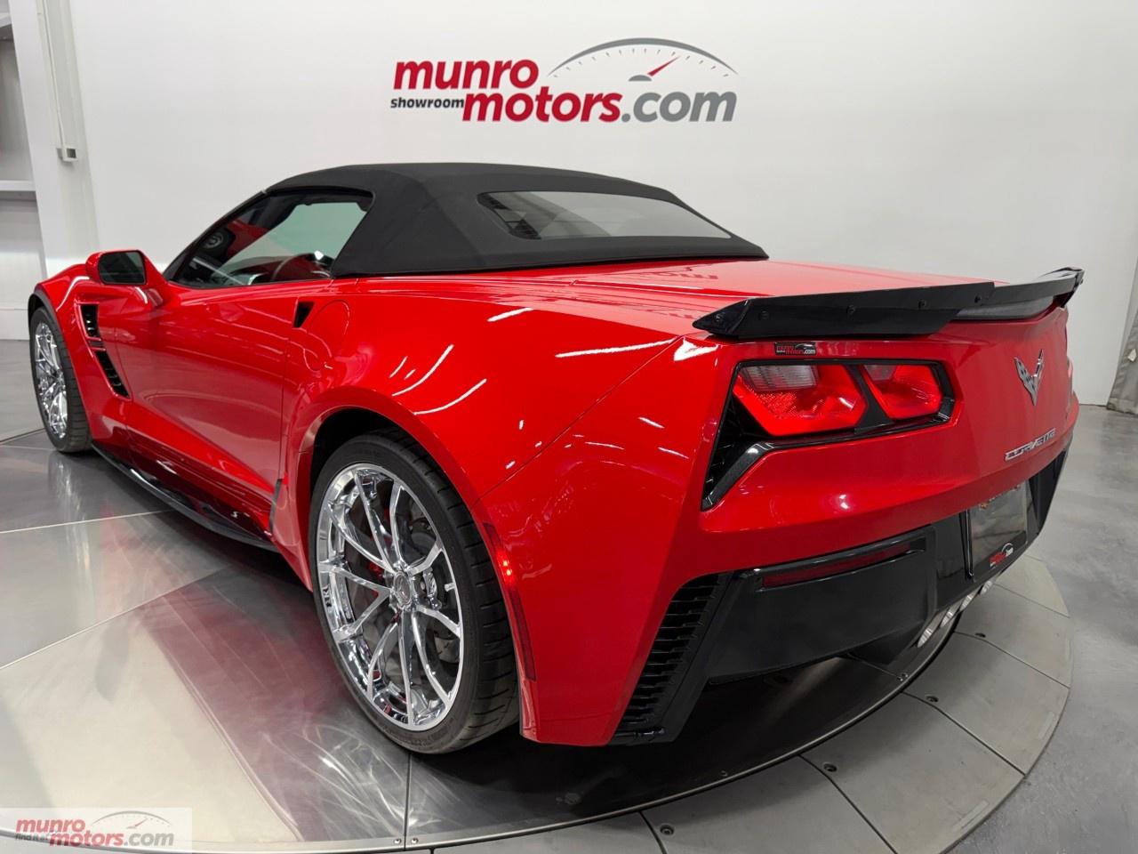 2017 Chevrolet Corvette Grand Sport Convertible 2LT Photo