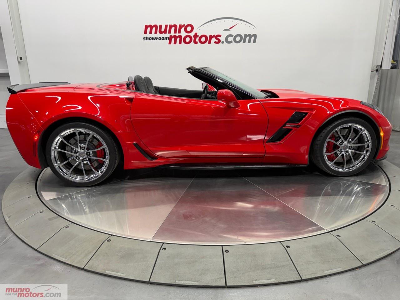 2017 Chevrolet Corvette Grand Sport Convertible 2LT Photo