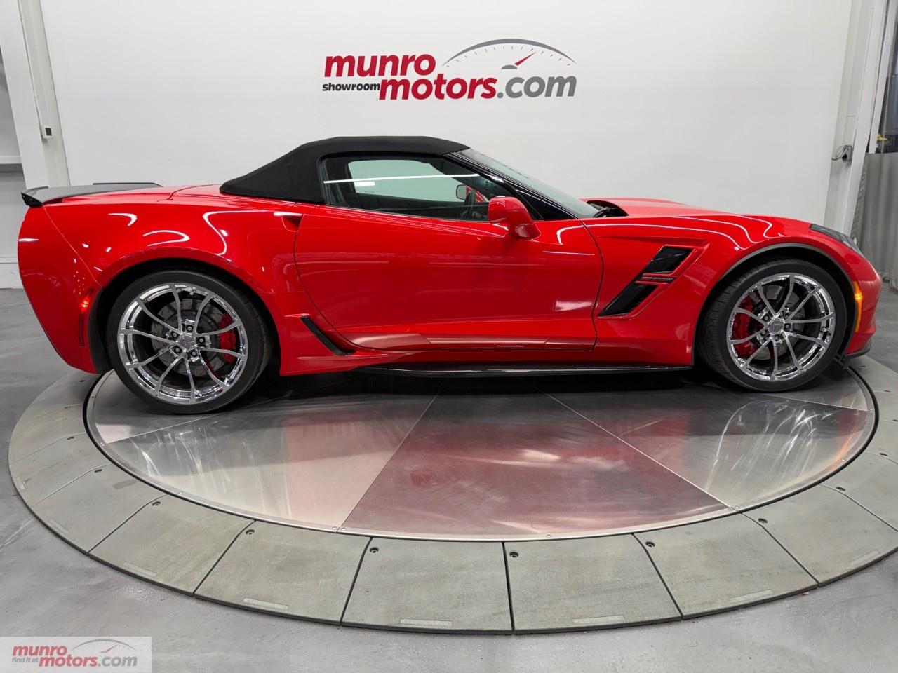 2017 Chevrolet Corvette Grand Sport Convertible 2LT Photo