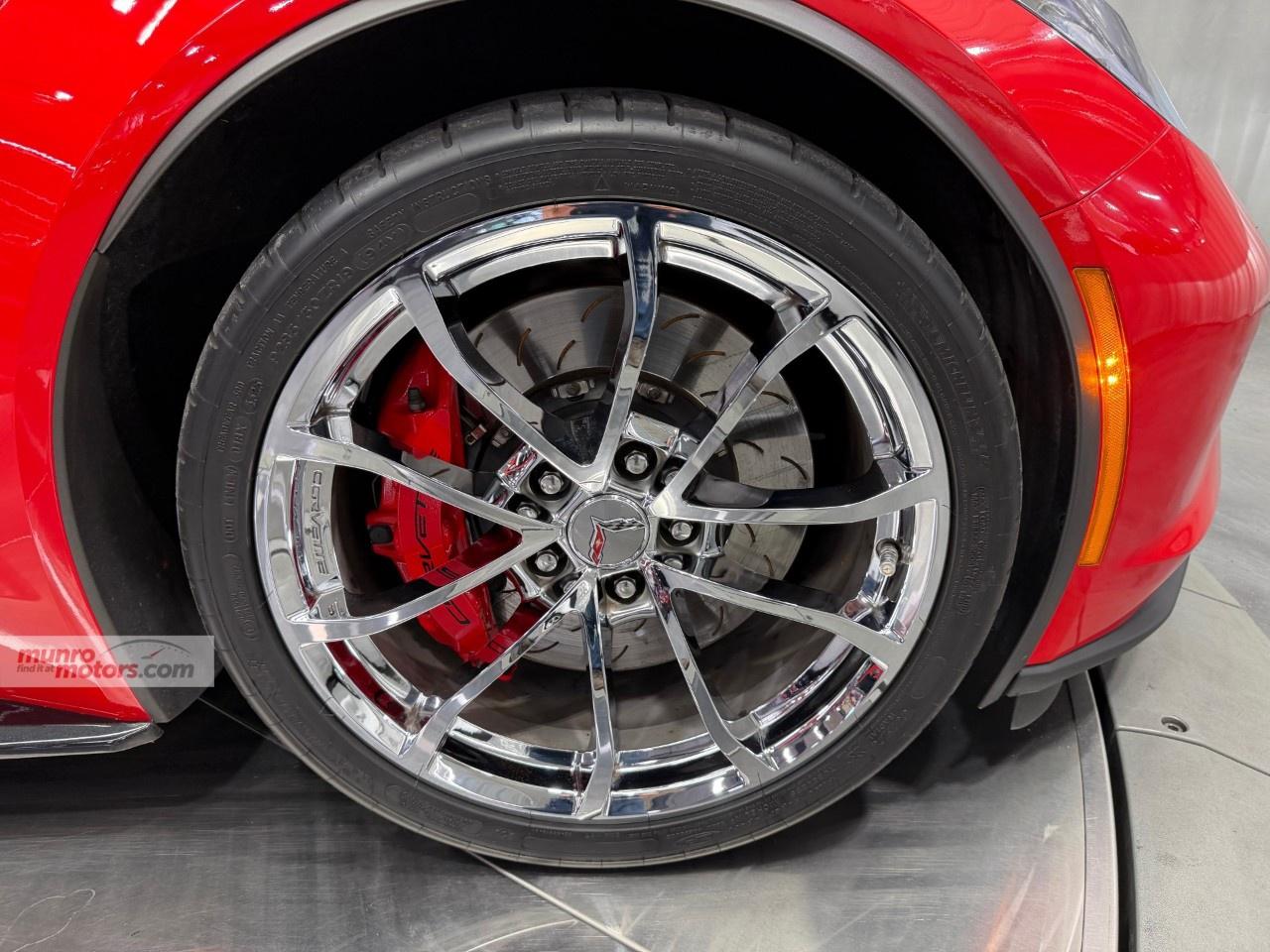2017 Chevrolet Corvette Grand Sport Convertible 2LT Photo