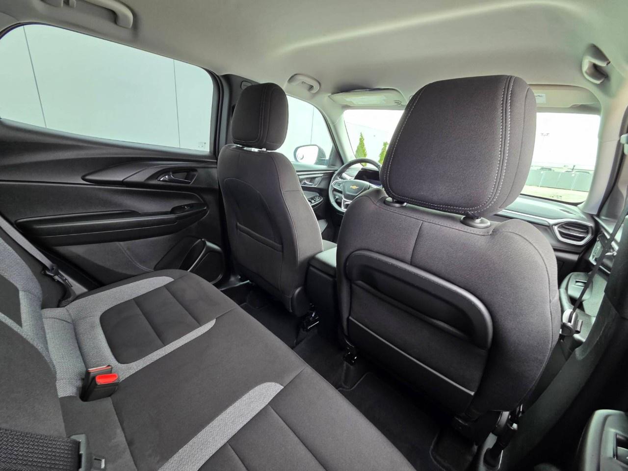 2025 Chevrolet TrailBlazer AWD 4dr LT Photo