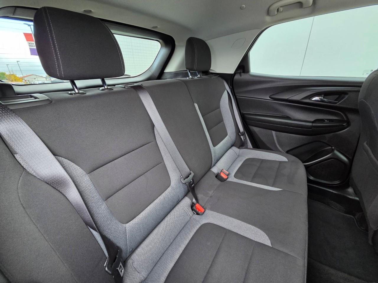 2025 Chevrolet TrailBlazer AWD 4dr LT Photo
