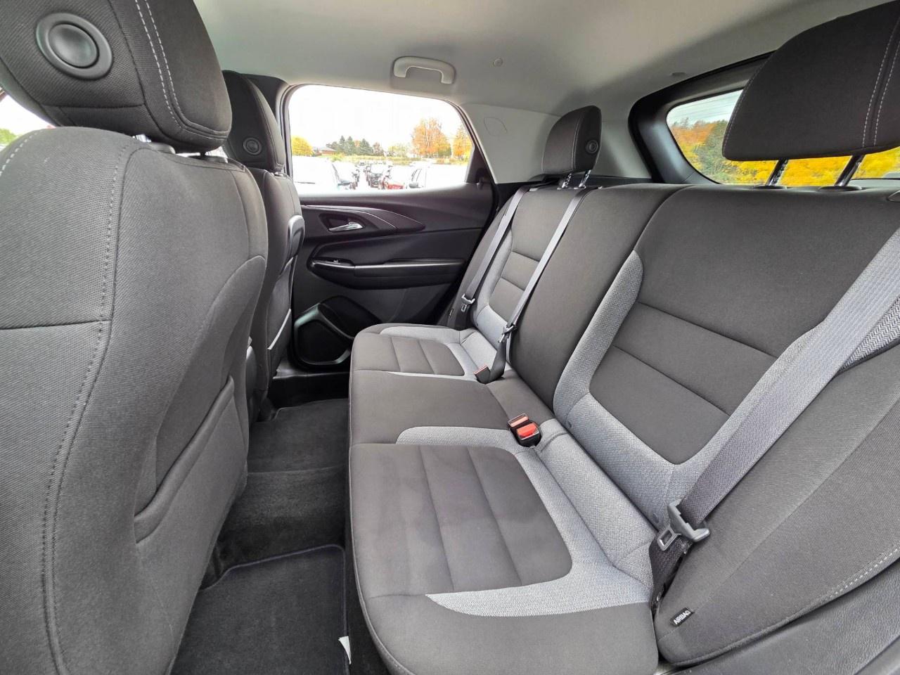 2025 Chevrolet TrailBlazer AWD 4dr LT Photo