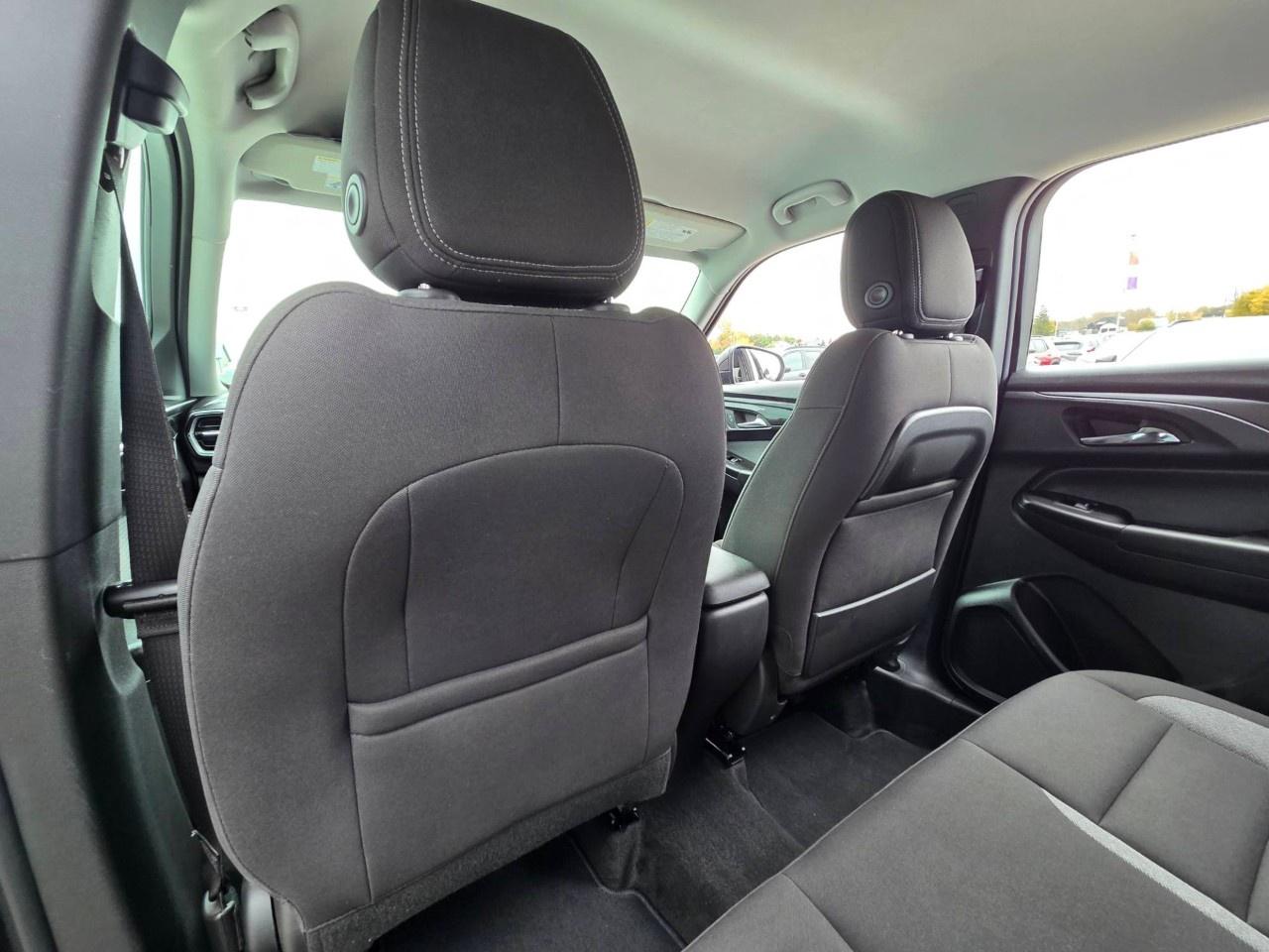 2025 Chevrolet TrailBlazer AWD 4dr LT Photo