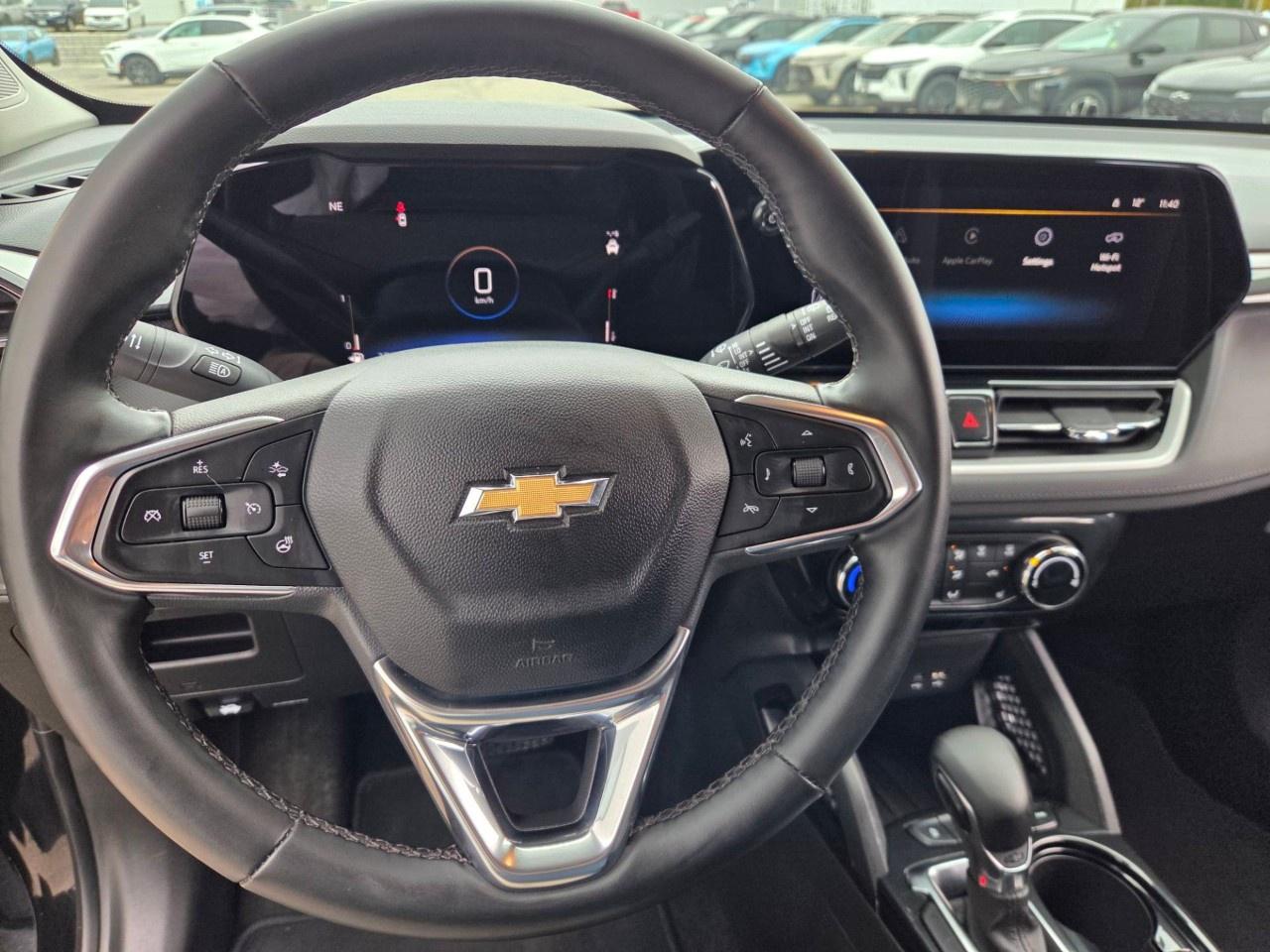 2025 Chevrolet TrailBlazer AWD 4dr LT Photo