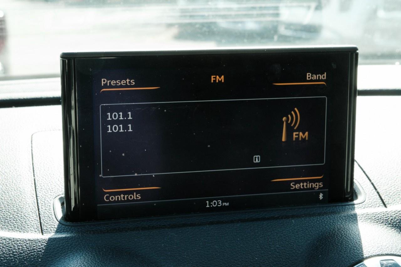 2015 Audi A3 4dr Sdn quattro 2.0T Progressiv Photo