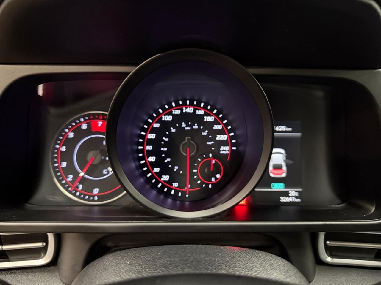 2022 Hyundai Elantra Preferred IVT Photo