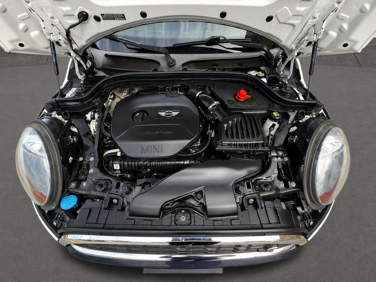 2015 MINI Cooper 5 Door 5dr HB S Photo
