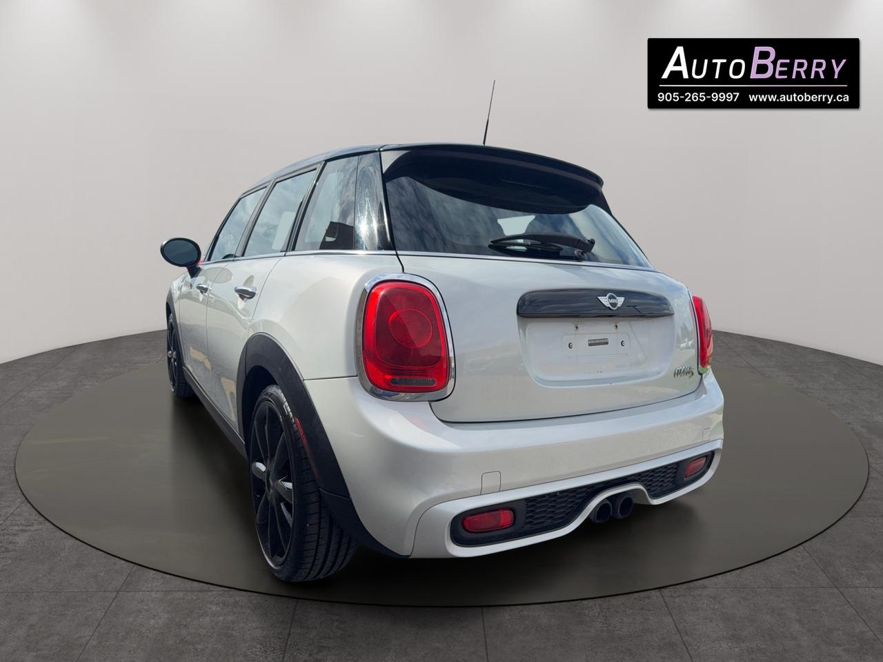 2015 MINI Cooper 5 Door 5dr HB S Photo